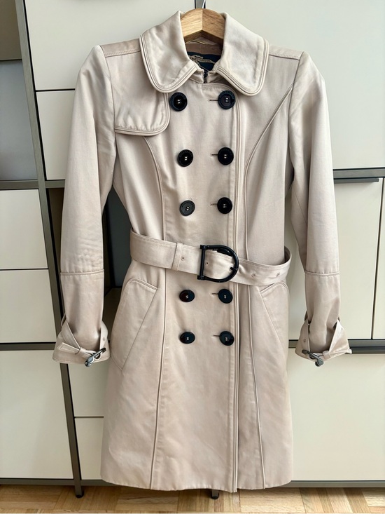 Burberry Jackets & Blazers - Burberry Pearly Beige Double-Breasted Trench Coat with Belt